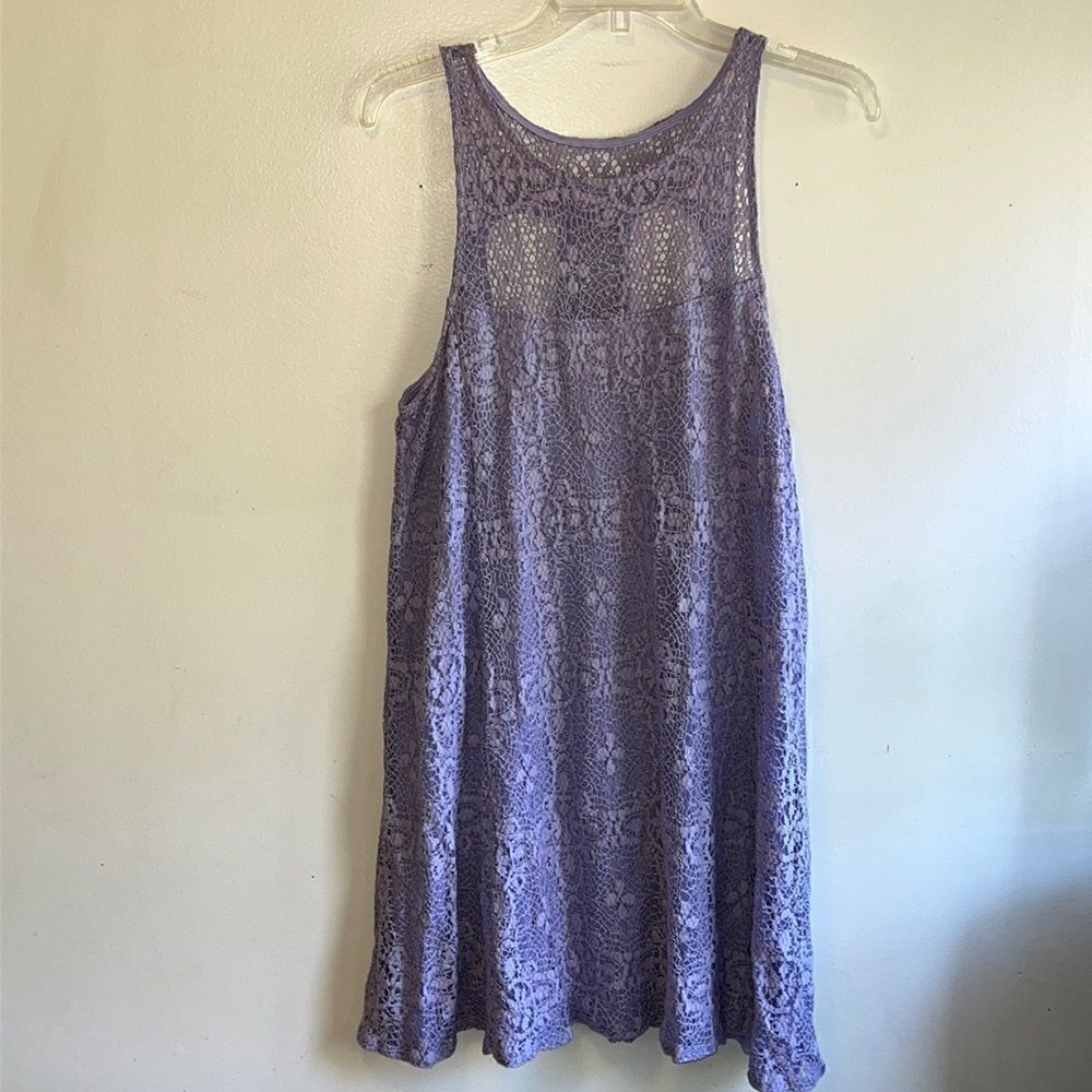EXCELLENT CONDITION LARGE PRETTY PURPLE FREE PEOPLE LACE SLEEVELESS LINED DRESS - Picture 2 of 8
